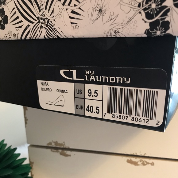 👠 CL by Laundry 👠 Brown Wedges 9 1/2 👠 NWT - Picture 5 of 5